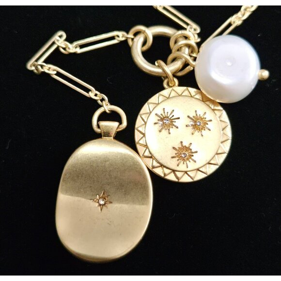 Vintage Monet Goldtone, Star Crystals and Faux Pearl Pendants Necklace - Picture 1 of 7